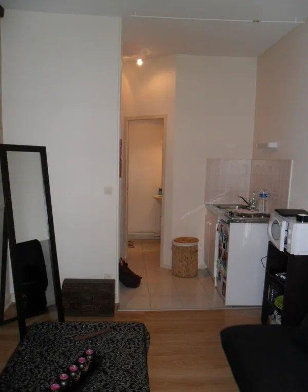 Location Appartement Beau studio meublé 19m² entièrement rénové Angers