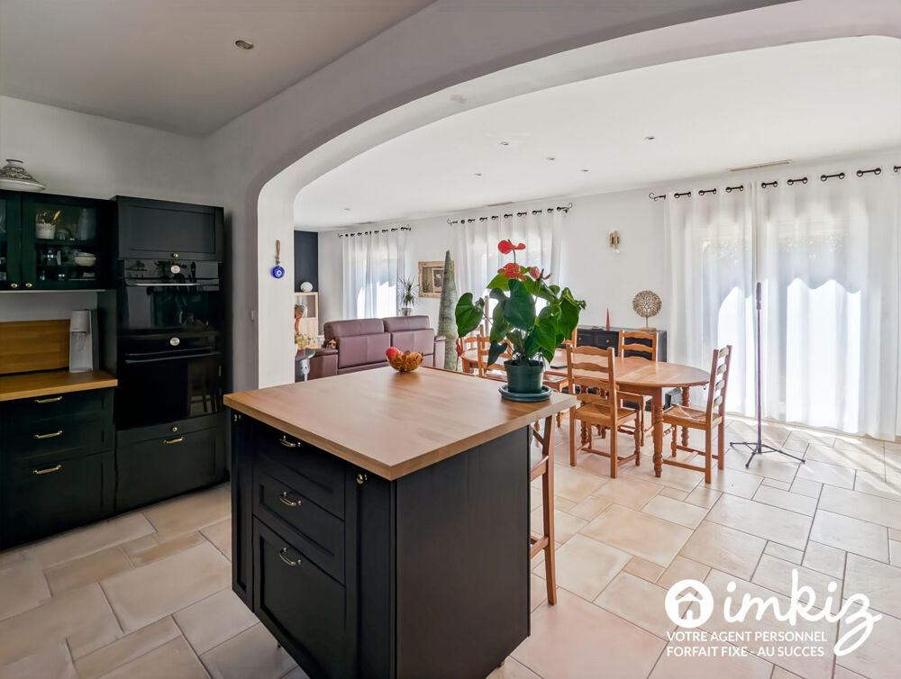 Superbe villa 5 pièces avec piscine