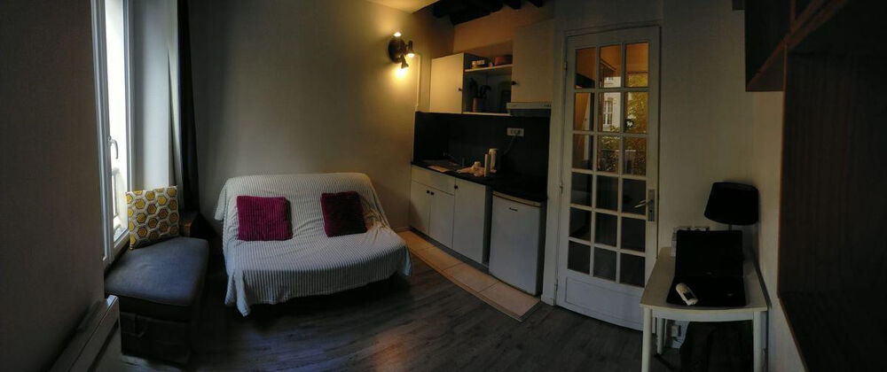 Location Appartement Charmant 2 pièces parisien Paris 18