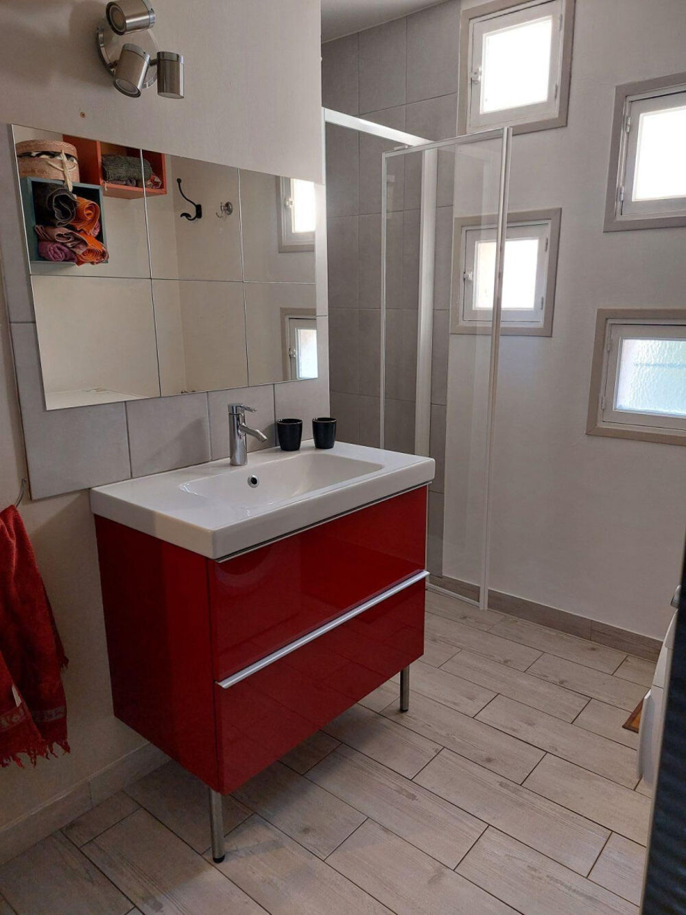 Location Appartement Appartement 2 pièces - Stationnement privatif Aix-en-provence