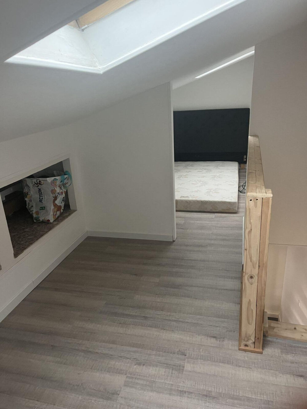 Location Appartement F2 en mezzanine Quincy-voisins