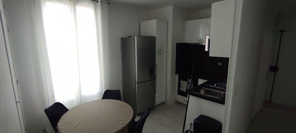 Location Appartement Charmant appartement meublé 2 pièces de 38m2 Saint-denis