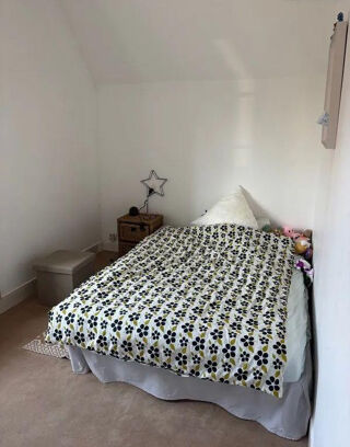  Appartement à louer 1 pièce 70 m²