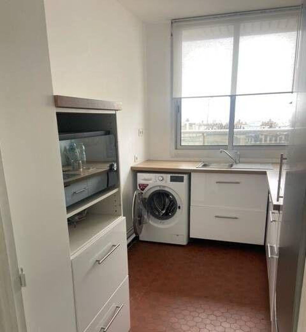 Location Appartement Beau 2P 42,5 m² orienté ouest avec balcon filant Paris 13
