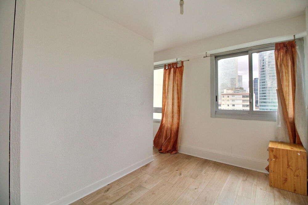 Location Appartement Beau studio 35m² proche de la Défense Courbevoie
