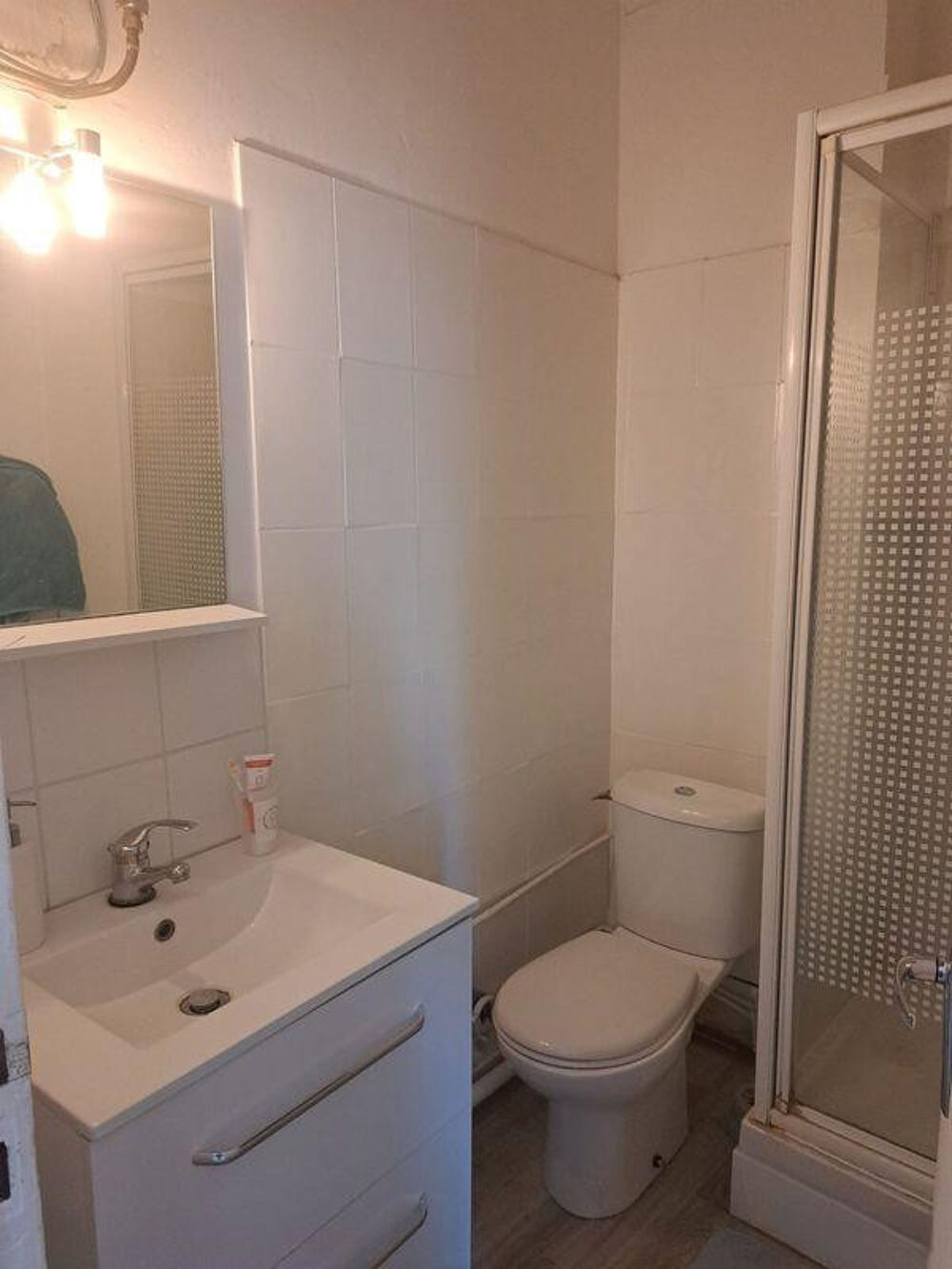 Location Appartement Location studio meublé proche de la Victoire Bordeaux