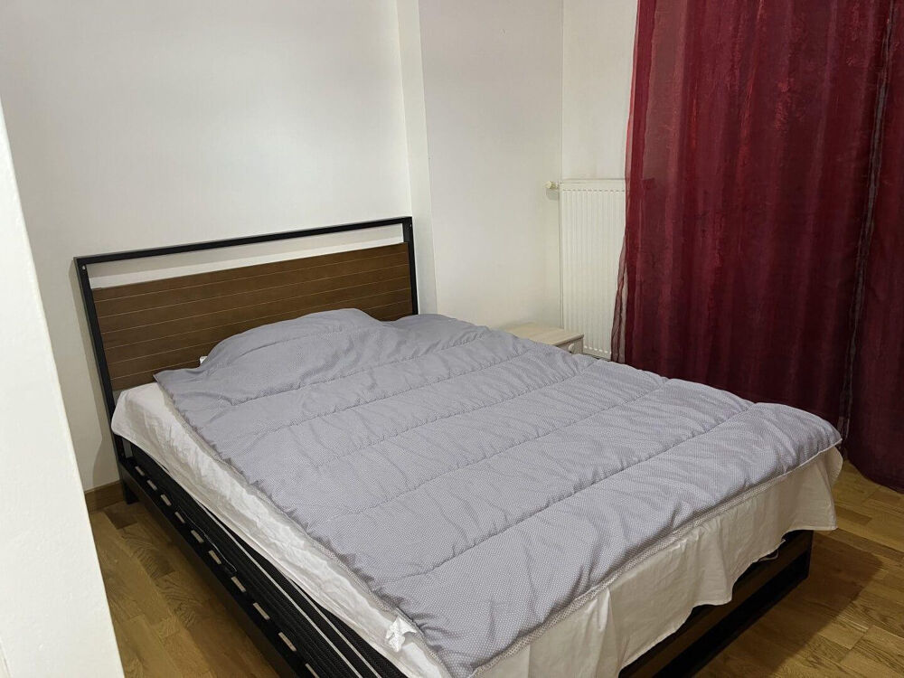 Location Appartement Beau 2P meublé de 49 m² + balcon de 7,5m² Nanterre