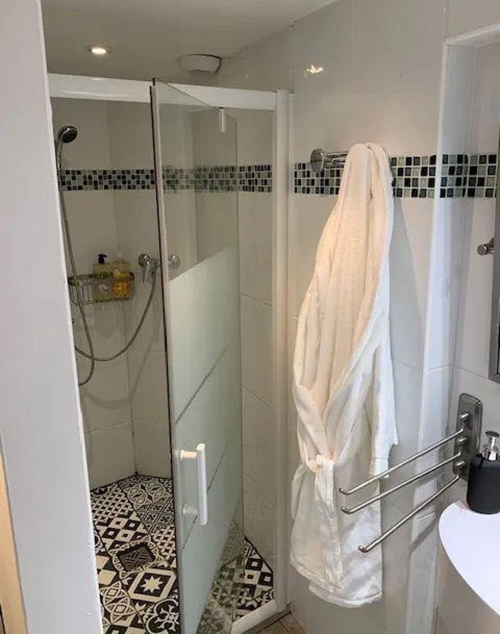 Location Appartement Beau et grand 3P 40 m2 meublé à Toulouse centre Toulouse