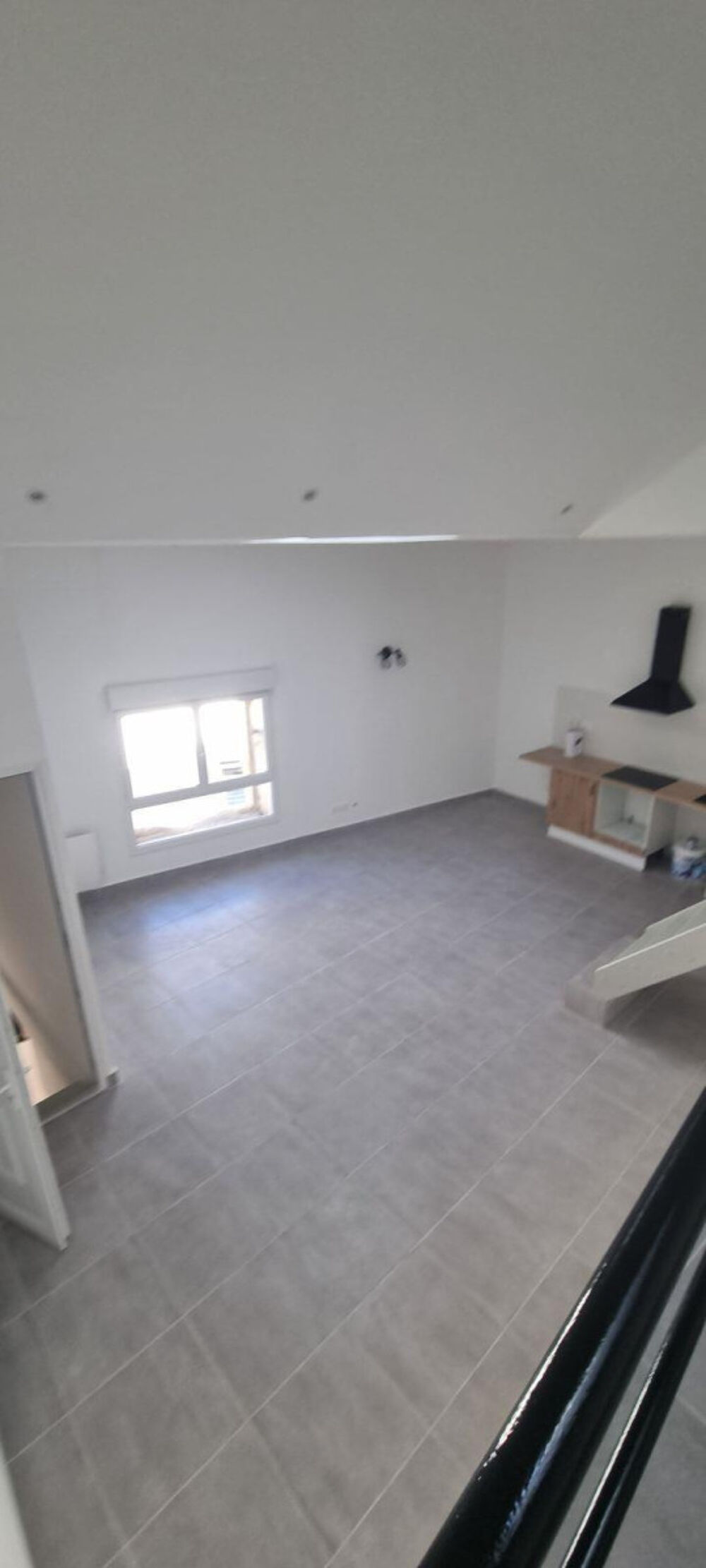 Location Appartement Loue loft lumineux au calme Lançon-provence
