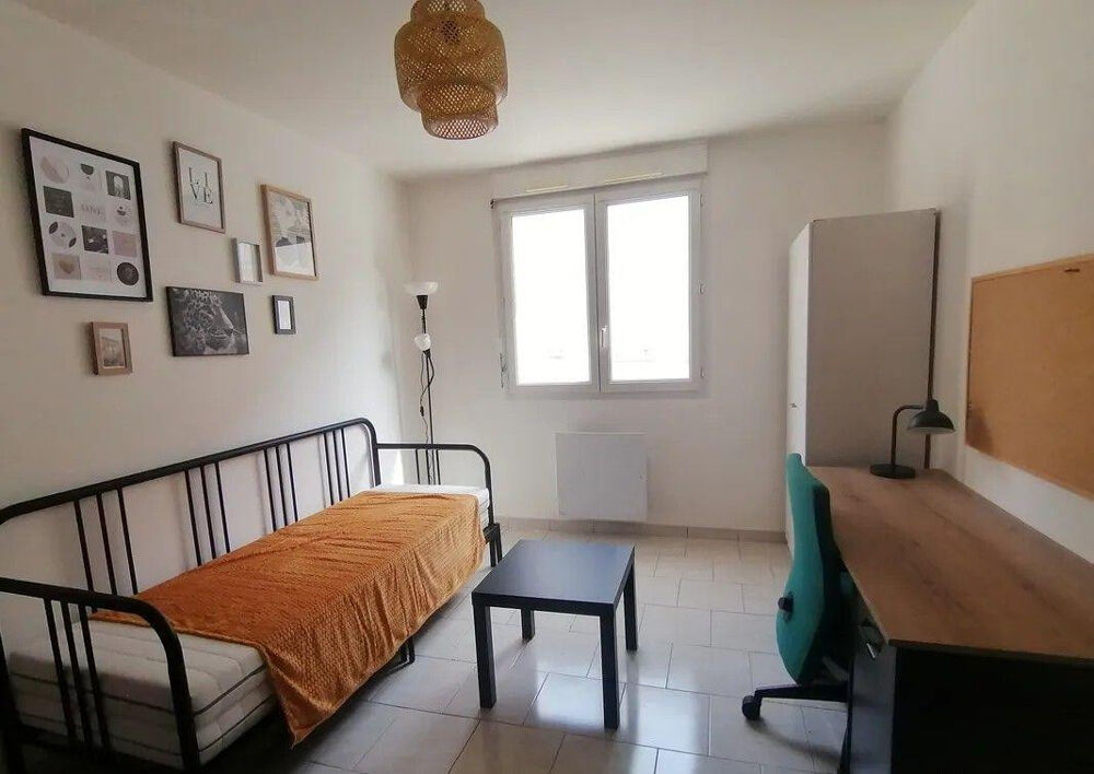 Location Appartement Beau studio meublé de 29m² entièrement rénové Reims