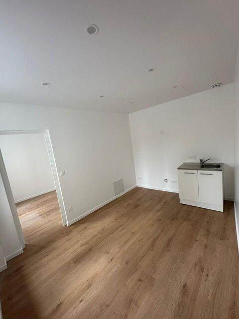   Beau 2P 22m² entièrement rénové Vue remarquable Appartement - 2 pièce(s) - 22 m²