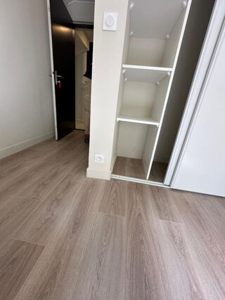  Appartement à louer 1 pièce 18 m²