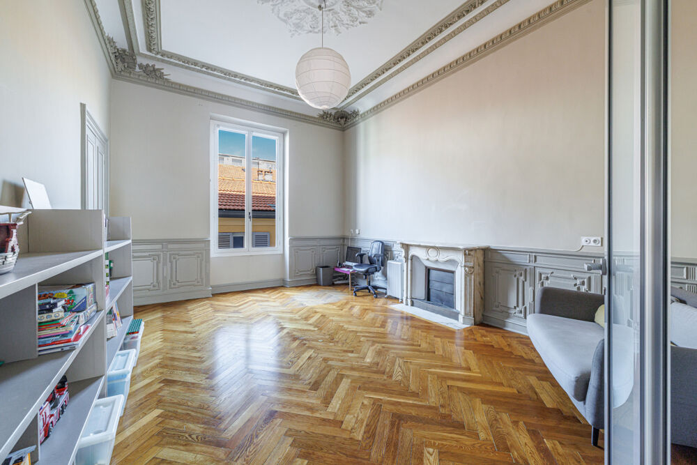 à vendre  Appartement Nice (06000)