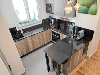  Appartement à louer 4 pièces 85 m²