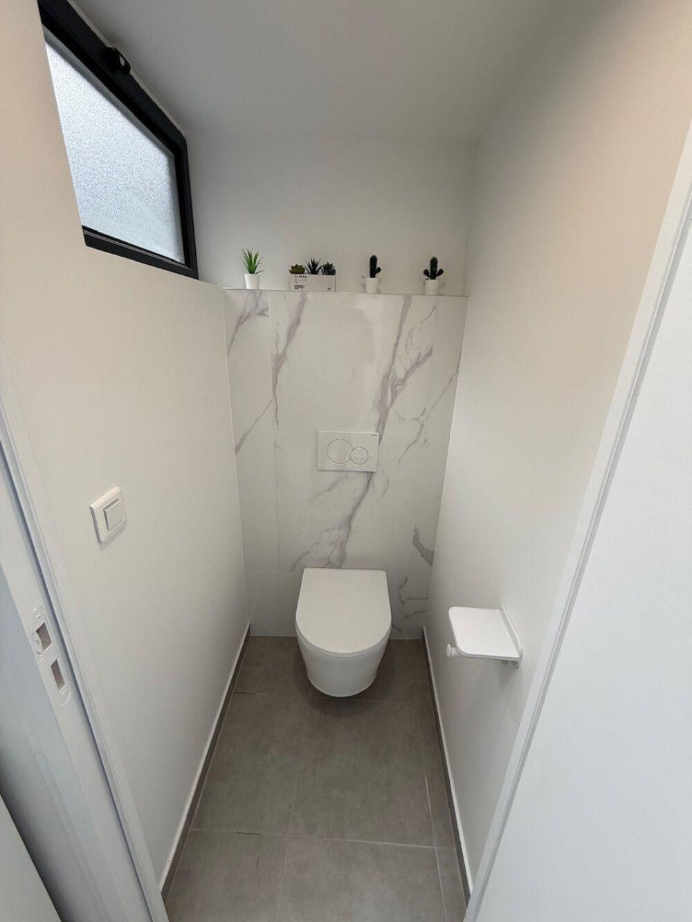 Location Appartement 2 pièces entièrement rénové sur cours au calme. Romainville