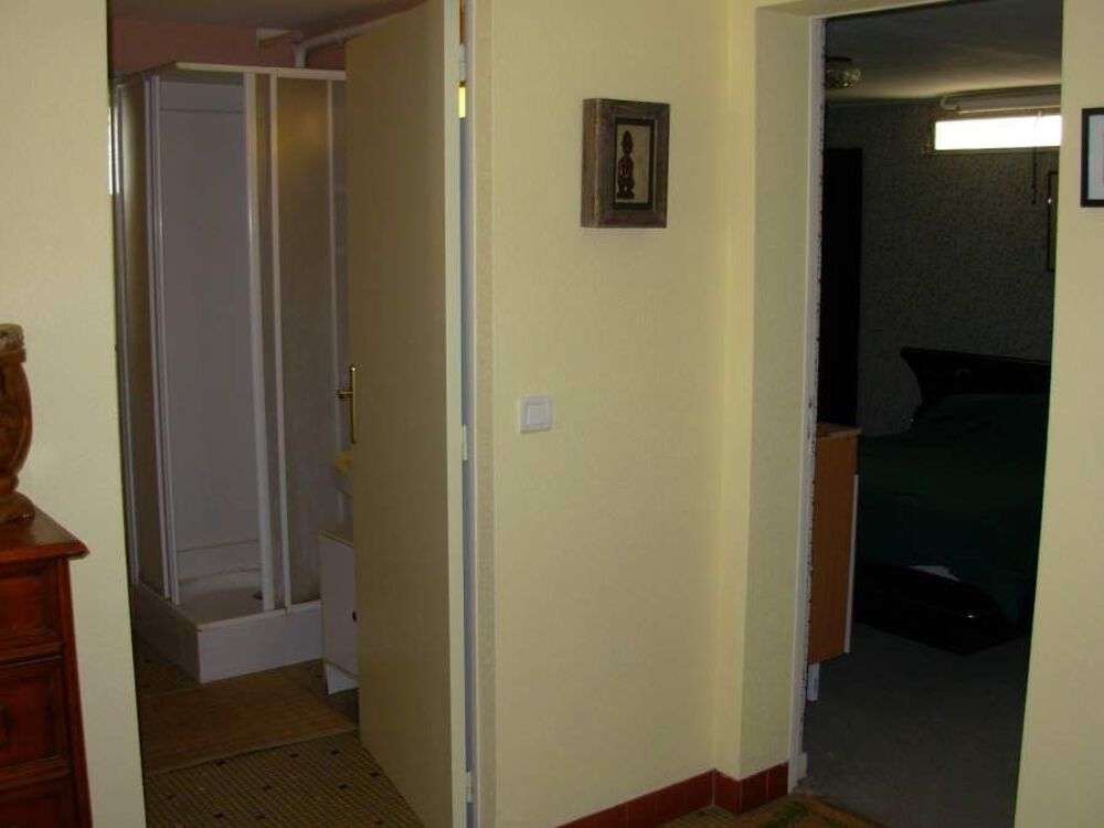 Location Appartement Chambre au RC d'une maison située à 7 km de TOURS Saint-genouph