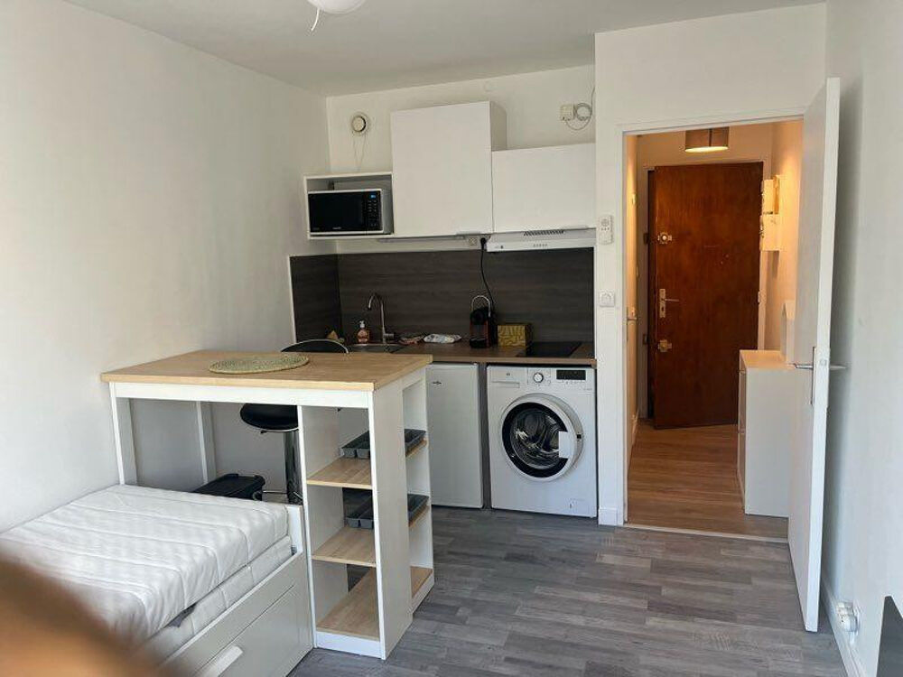 Location Appartement Studio T1 17m² Marseille 1