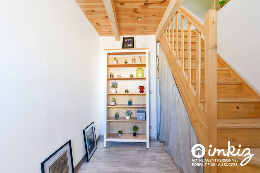 Triplex traversant entièrement rénové