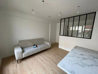  Appartement à louer 1 pièce 26 m²