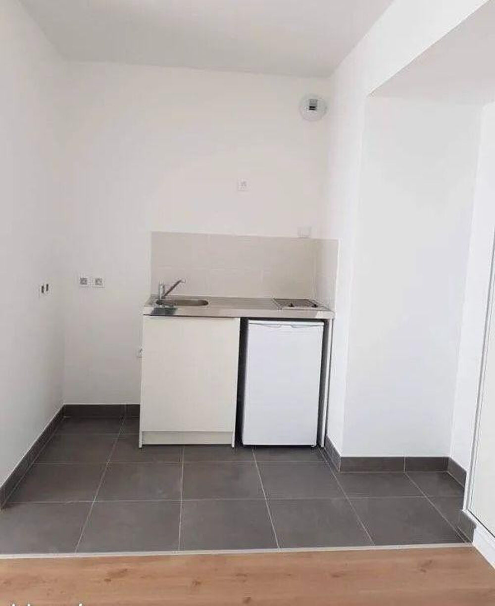Beau studio meublé 25m² avec terrasse 10m² Pinel