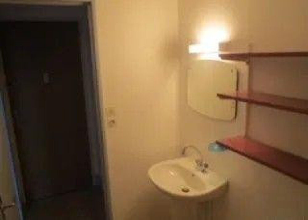 Location Appartement Beau studio 26m² Nancy