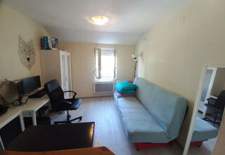  Appartement à louer 1 pièce 14 m²