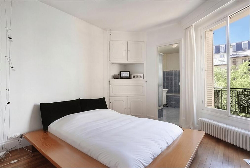 Location Appartement Beau 2P meublé 51m²  Villiers/Levis Paris 17