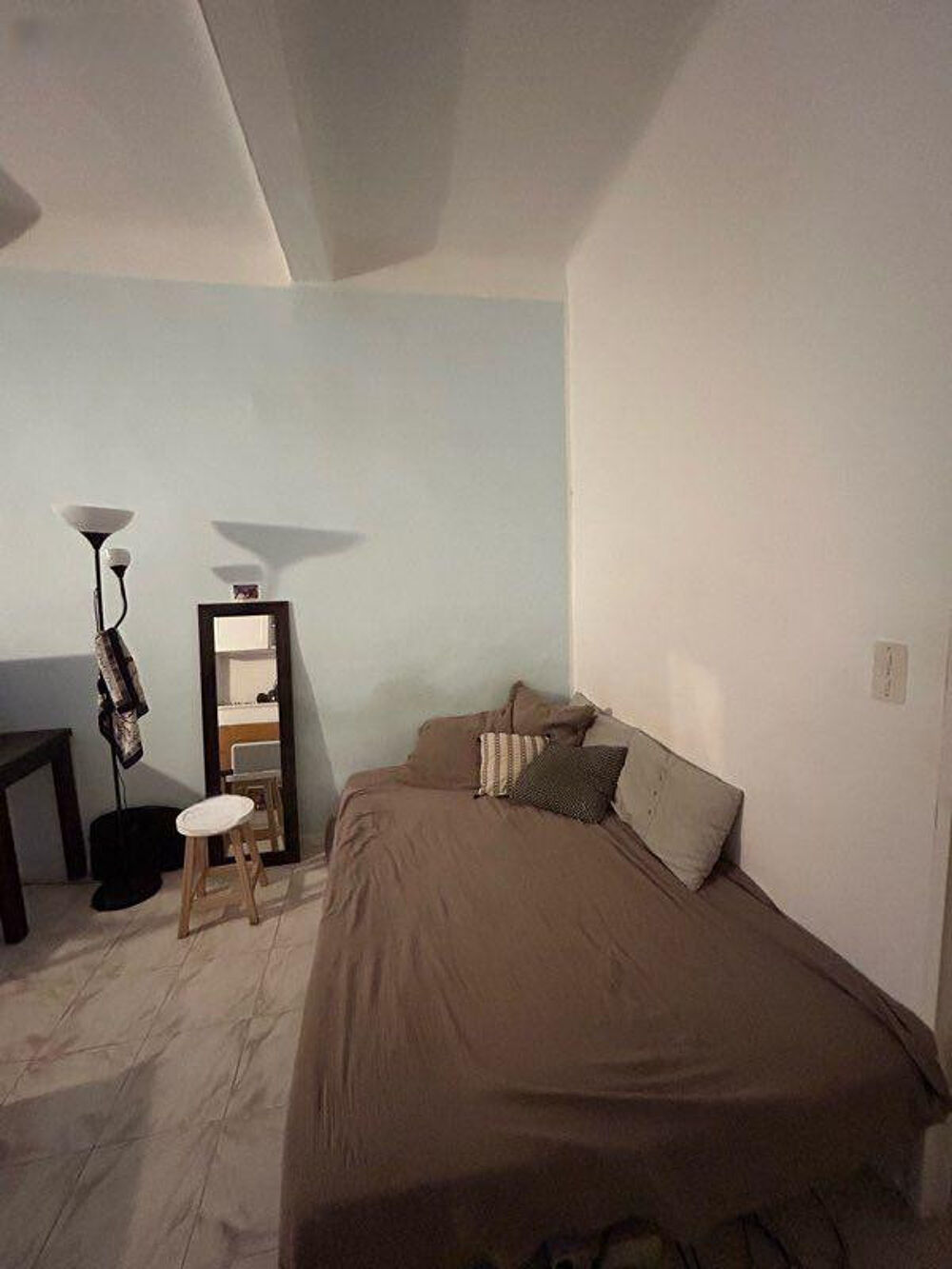 Location Appartement Location studio cours Julien 13006 Marseille 6