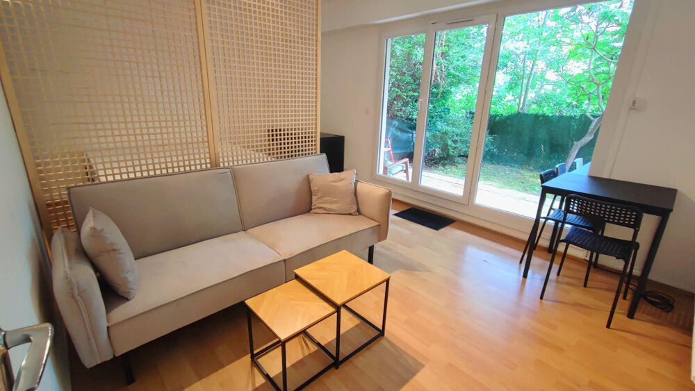 Location Appartement Grand studio meublé avec jardin, rangements et box Évry-courcouronnes