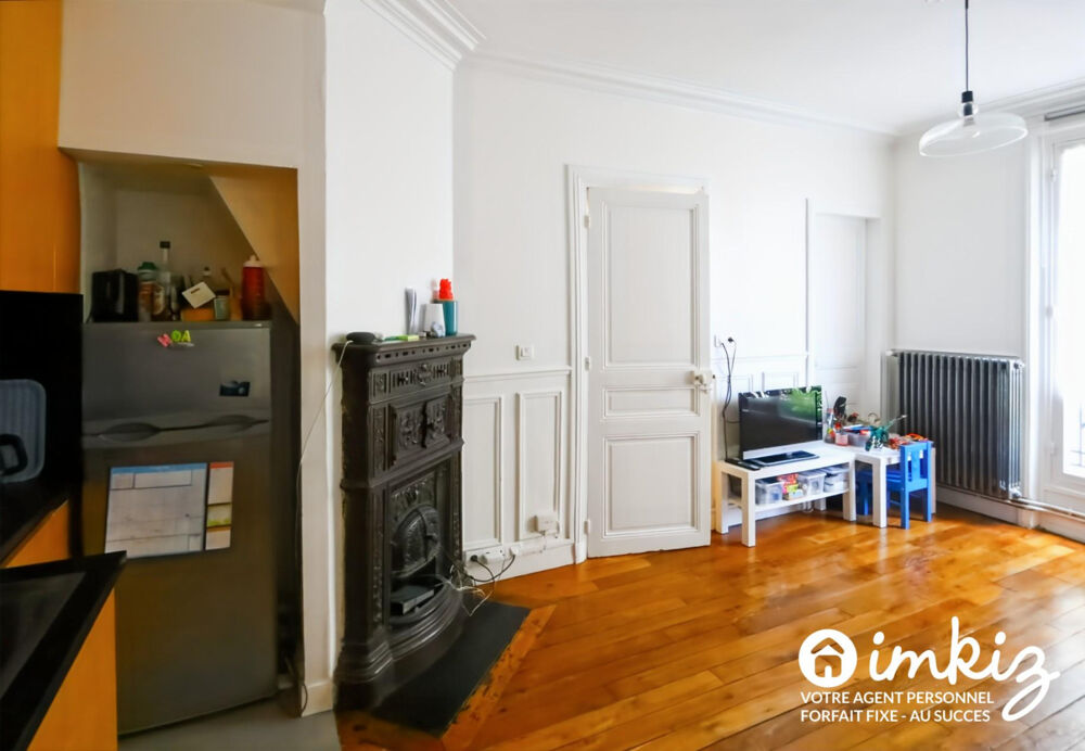 Vente Appartement 3P de 48,15 m² charme de l'ancien, calme sur cour Paris 18