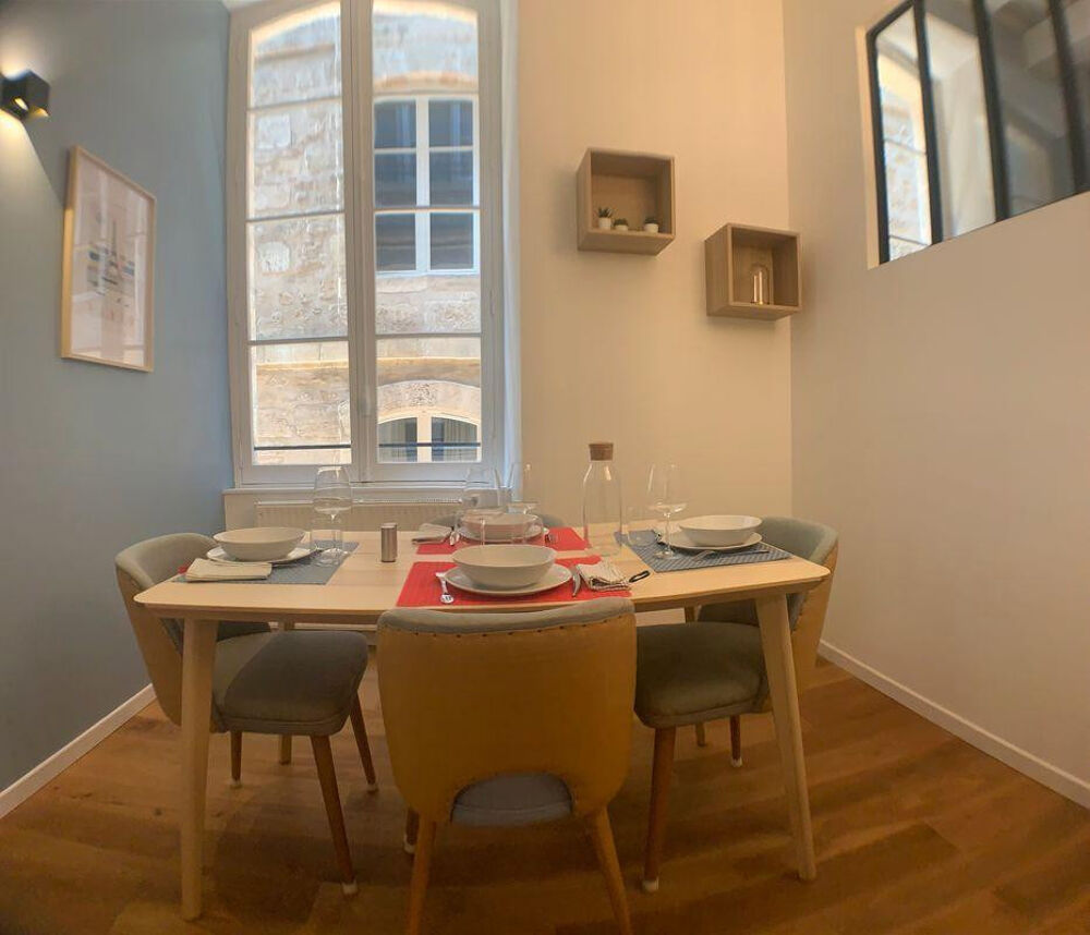 Location Appartement Beau 3P meublé 57m² rénové Bordeaux