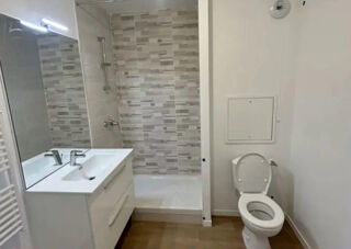  Appartement à louer 1 pièce 25 m²