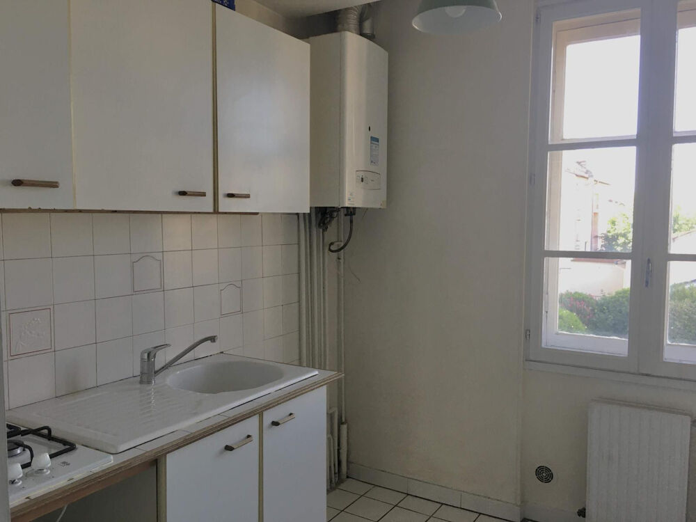 Location Appartement F3+mezz, Lyon3 Montchat, tram T3, lumineux, 72+6m2 Lyon 3
