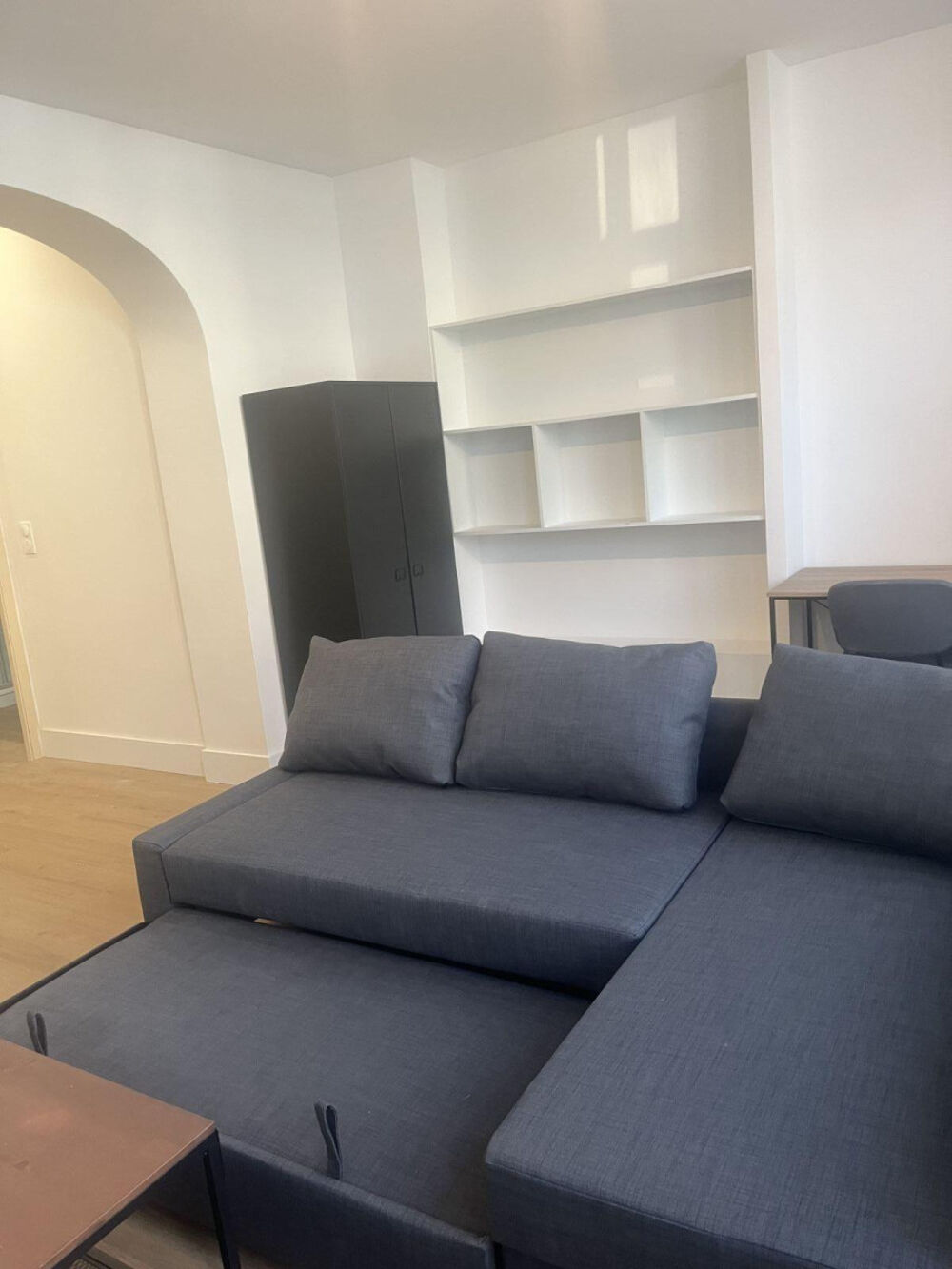 Studio meublé en Rez de chaussée