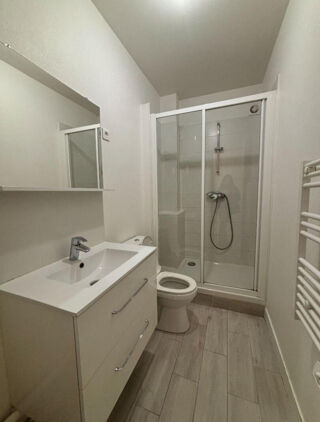  Appartement à louer 1 pièce 28 m²