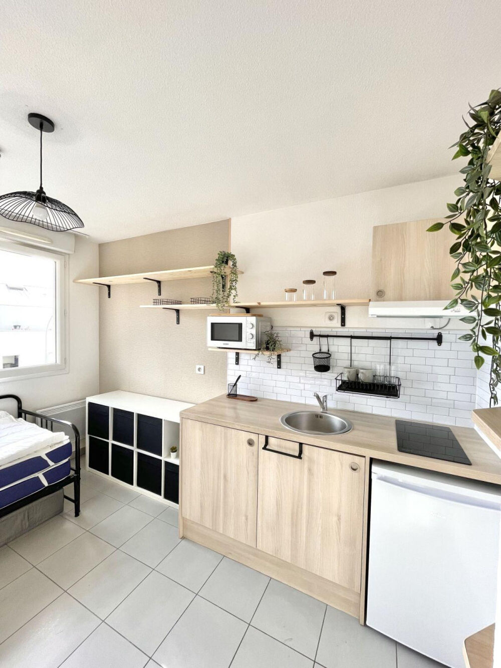 Location Appartement Beau studio meublé 16m² dans résidence étudiante Marseille 14