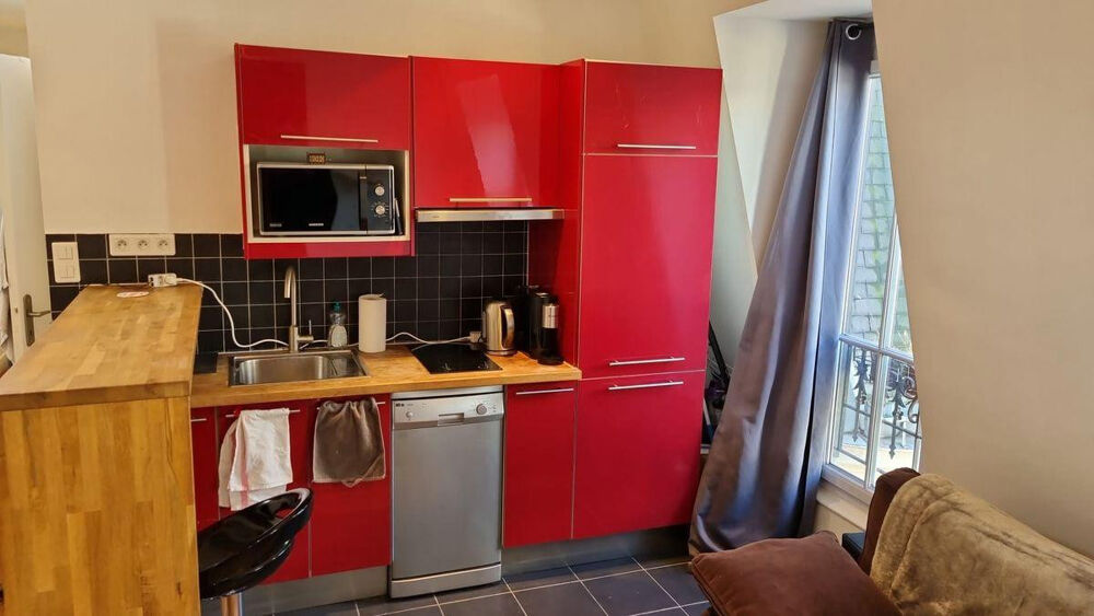 Location Appartement Beau studio meublé 22m² Métro Jules Joffrin Paris 18