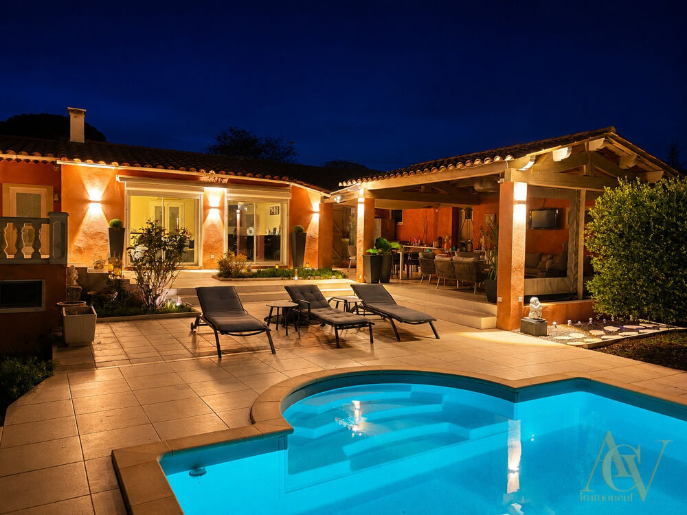 Vente Maison Villa 4 pièces avec piscine et vue exceptionnelle Vidauban