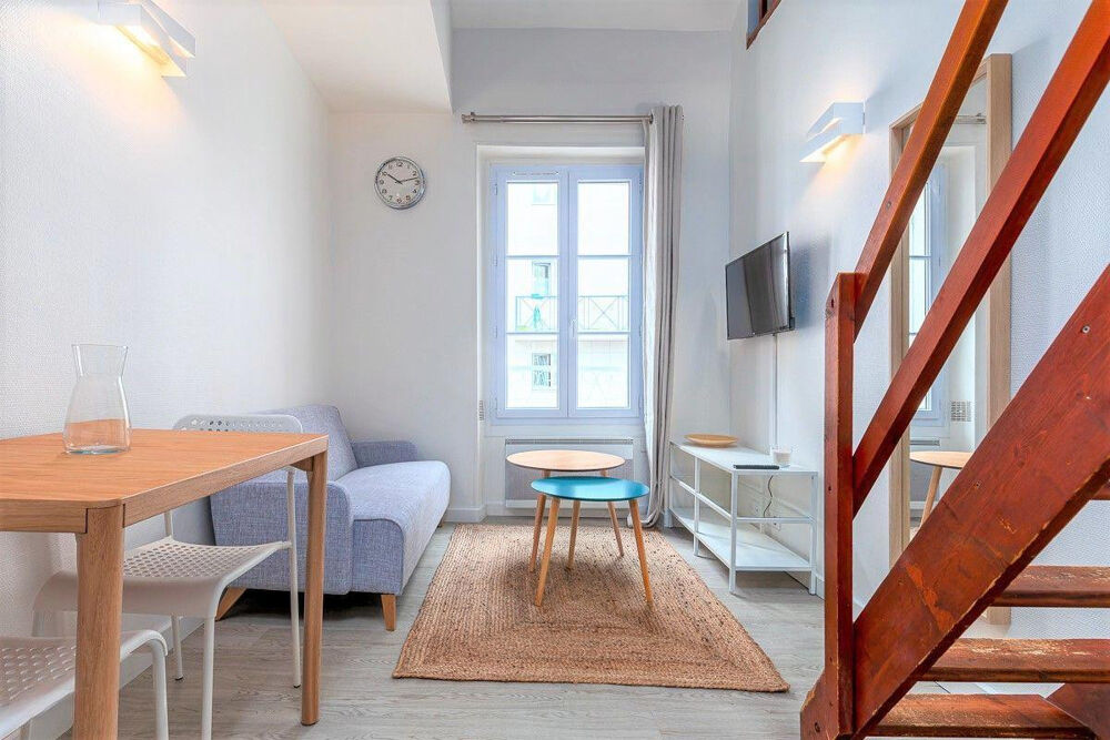 Location Appartement Studio 15,5m² + Chambre en mezzanine 19m - Meublé Levallois-perret