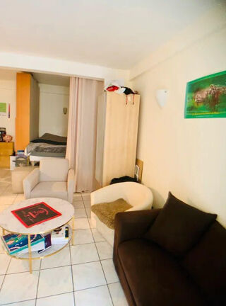  Appartement à louer 1 pièce 32 m²