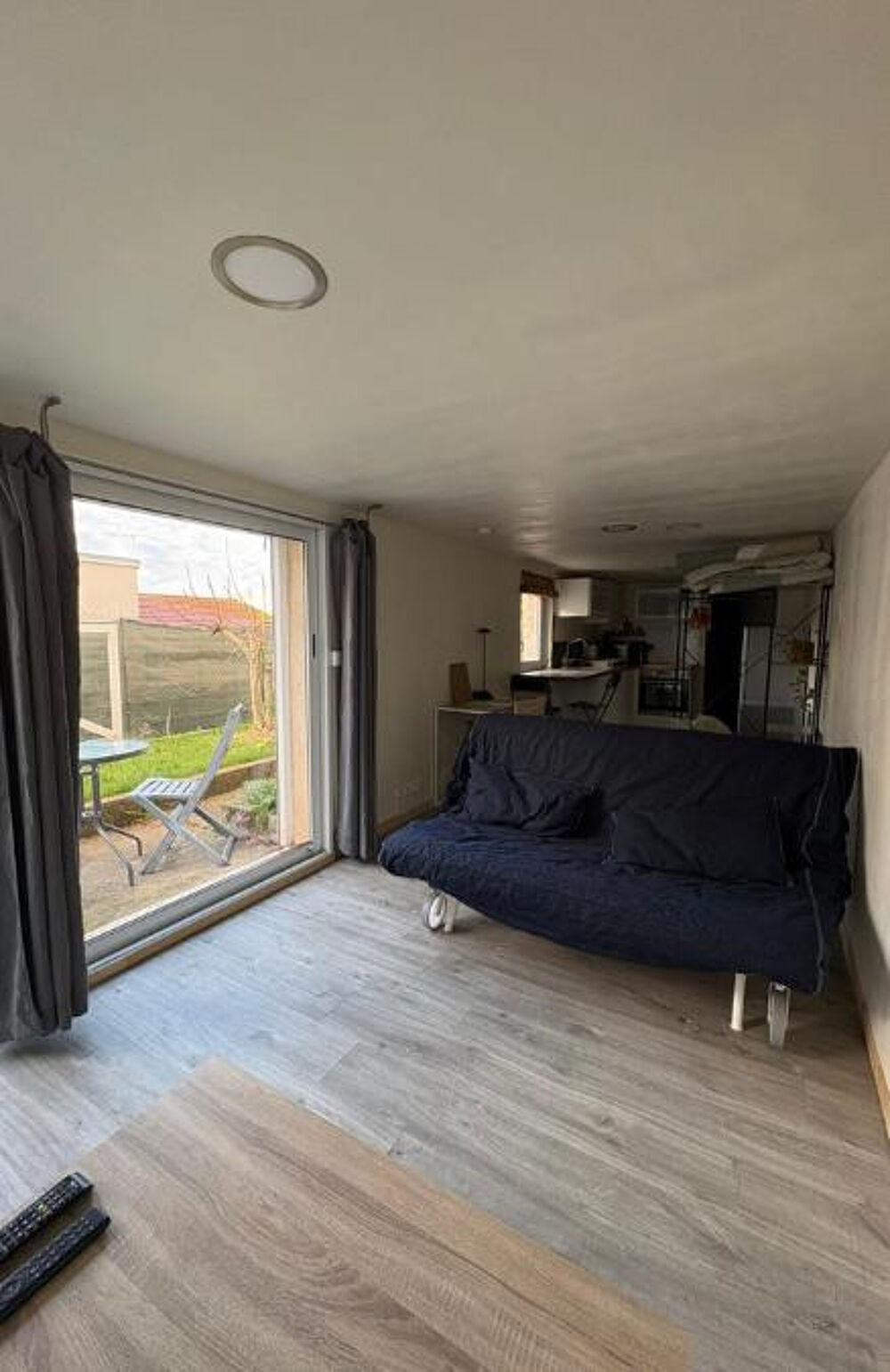 Location Appartement Studio meublé au calme avec petit extérieur Saint-Étienne