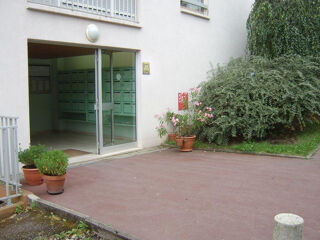  Appartement à louer 1 pièce 24 m²