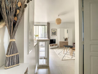  Appartement à louer 1 pièce 27 m²