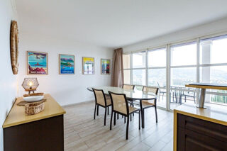  Appartement à louer 4 pièces 86 m²