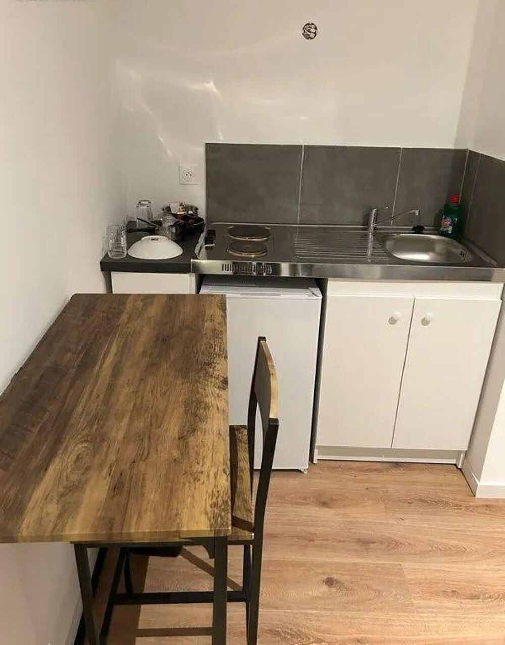 Location Appartement Beau studio meublé neuf 14m² gare de Loos Loos