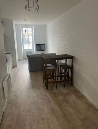  Appartement à louer 1 pièce 25 m²
