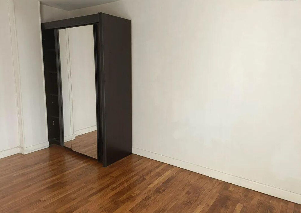 Location Appartement Beau T2 libre 43 M² rue Elisée Chatin Grenoble