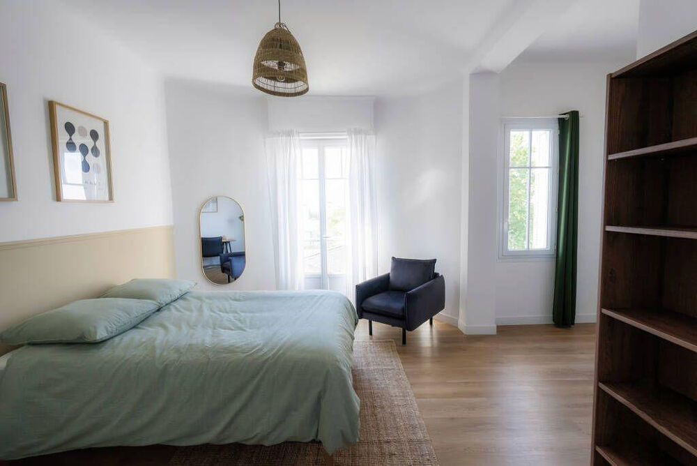 Location Appartement Chambre dans une colocation 120 m² Toulon (83) Toulon