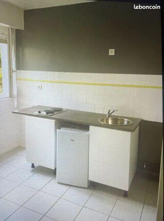  Appartement à louer 1 pièce 35 m²