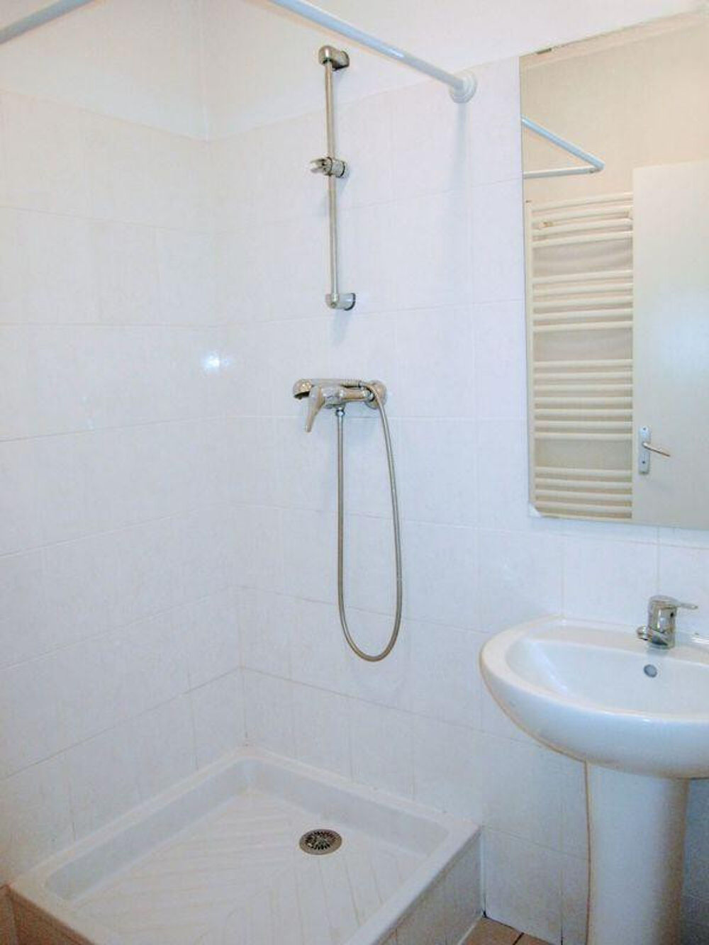 Location Appartement T1 meublé proche Tréfilerie - Papin - La Salle Saint-Étienne